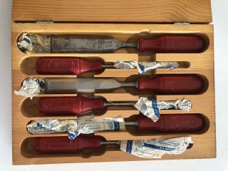 Boxed Set of 6,  Vintage Swedish E A BERG Bevel Edged Chisels.  Some 2