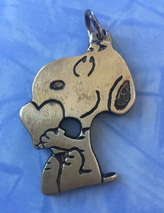 Vintage 1958 Ufs Aviva Charlie Brown Dog Snoopy Key Chain Solid Brass Heart Love