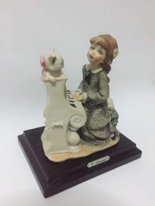 Giuseppe Armani - Girl Playing The Piano With Cat - 1987 Florence Figurine
