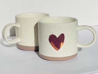 Starbucks 2017 Holiday Heart Of Gold Limited Edition Mug Cup Set Of 2