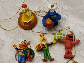 Kurt Adler Sesame Street 5 Piece Mini Holiday Ornament Set Big Bird Elmo Cookie