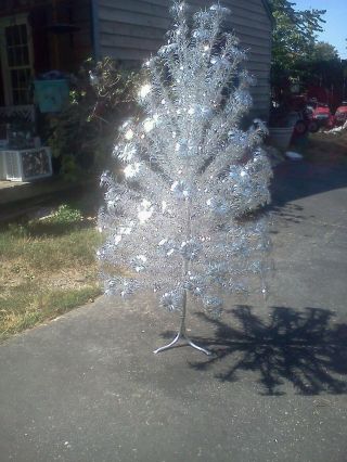 Vintage The Sparkler Pom - Pom Aluminum Christmas Tree 7 