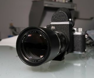 Leica IIIc vintage camera with Leica Visoflex II and 200 mm f4 Telyt Lens 2