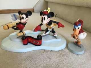 Wdcc Disney On Ice Set Mickey,  Minnie,  Donald,  Base,  & Title All Mib W/coa 5 Pc
