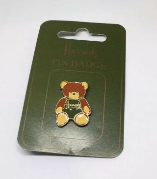 Harrods Teddy Bear Dungaree Knightsbridge Pin Lapel Badge On Card