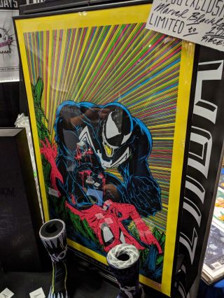 Nycc 2018 Exclusive Marvel X Stance Venom Blacklight Poster&socks - Le X/100