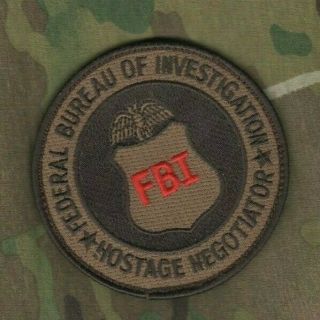 Fbi F.  B.  I.  Servare Vitas Hostage Negotiator Desert Sand Hrt Burdock Insignia