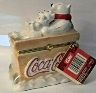 Vintage Coca - Cola Coke Polar Bears On Sled Hinged Box 2002 With Old Candy A5