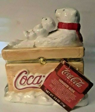 Vintage Coca - Cola Coke Polar Bears on Sled Hinged Box 2002 WITH OLD CANDY A5 2