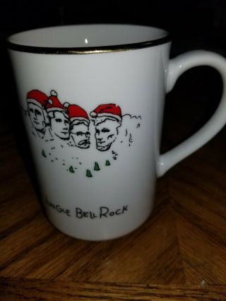 1999 Dayton Hudson Merry Masterpieces Jingle Bell Rock 4 " Mug