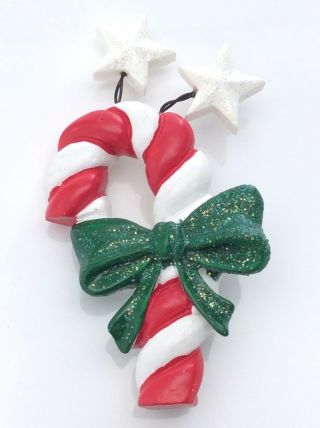 Christmas Noel Candy Cane Green Ribbon Red White Stars Pin Brooch 3 Inches G414