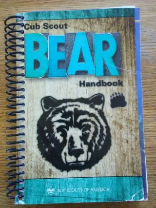 Cub Scout Bear Spiral Bound Handbook Bsa Boy Scouts Book 2016 Euc No Marks Insid