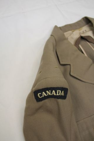 Post WW2 Canadian RCAF TW Tropical Worsted Officers Jacket Named 2