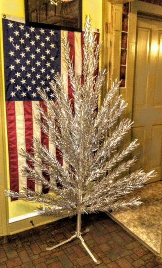 Vintage Mcm Stainless Aluminum Christmas Tree 6 - Ft 54 Branch
