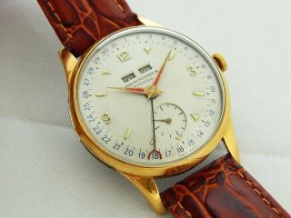 Vintage Abercrombie & Fitch Triple Date Silver Textured Dial 34.  6mm Gold Plated