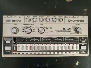 Roland Tr - 606 Rhythm Composer Analog Drum Machine Tr606 Drumatix Vintage Retro