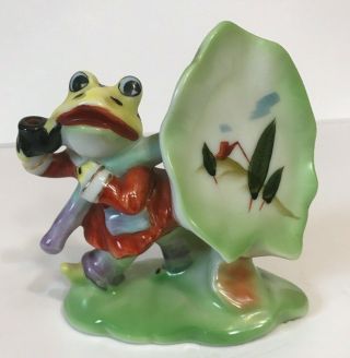 Vintage Made In Japan Hand Painted Frog Toad Figurine Porcelain Leaf Pipe Whimsy