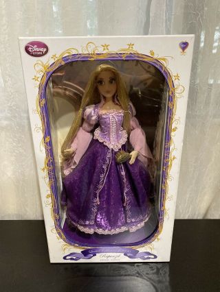 Limited Edition Disney Princess Tangled Rapunzel Coolectors Doll