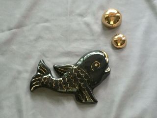 Vintage High Gloss Black Fish W/gold Trim Wall Hanging/plaque & 2 Gold Bubbles