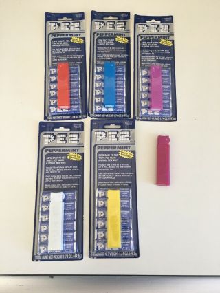 Pez 5 Peppermint Regulars From 1995 On Cards With 6 Packs Candy On Each Card