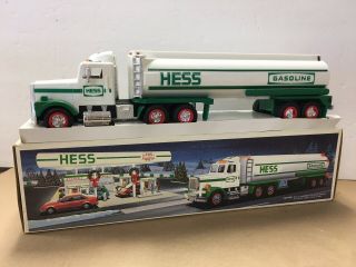 Nm Vintage 1990 Hess Tanker Truck With Lights And Sounds Box