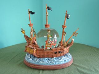 Disney Peter Pan Captain Hook Pirate Ship Musical Snowglobe “ You Can Fly “