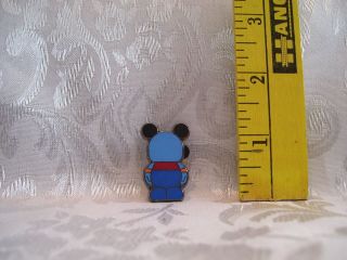 Walt Disney Vinylmation Jr Genie Trading Hat Lapel Pin Badge