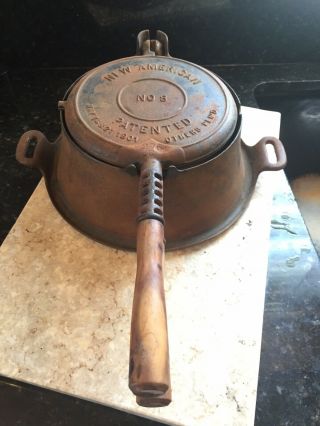 Griswold The American Cast Iron Waffle Iron No.  8 Wooden Handles
