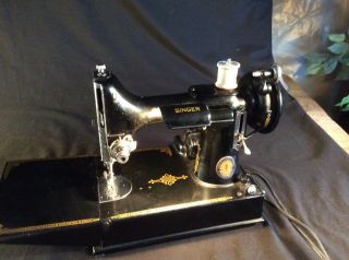 1950 Vintage Singer Centennial Featherweight Sewing Machine.  Model 221