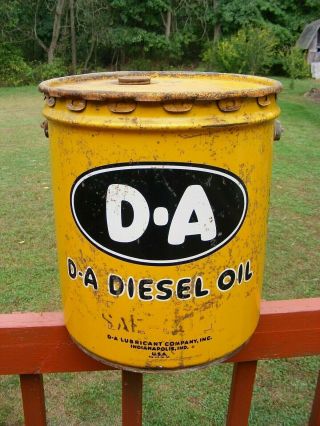 Vintage D - A Diesel Oil Company 5 Gallon Lube Bucket Can Indianapolis In - Farm