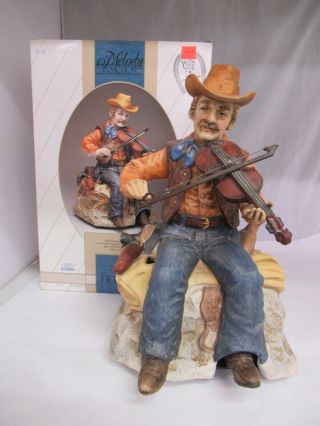 Melody In Motion " The Fiddler " 07014 Musical Animated Figurine,  321 - E