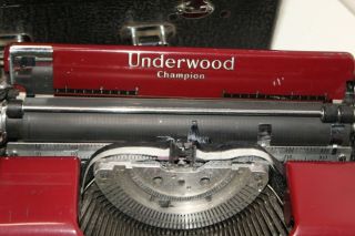 Vintage 30 ' s Tuxedo Red Underwood Champion Typewriter and Case 3