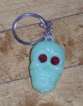 Vintage Plastic Skull Key Chain Glows In The Dark