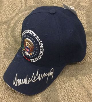 Trump Maga Blue Cap Hat 45th President Eagle Seal Signature Name Signed