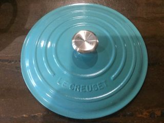 Le Creuset 24 Turquoise Blue 3 Qt Covered Dutch Oven Enamel Cast Iron 9.  25”