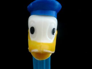 Vintage Donald Duck Pez,  3.  9 Yugoslavia,  Thin Feet,  $3.  99 Us Ship