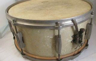Vintage Gretsch Snare Drum.  7.  5 " X 14 " Pearl.  Old Slingerland Head.