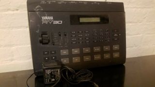 Vintage Yamaha Ry30 Drum Machine/rhythm Programer Composer/works Perfect/&manual
