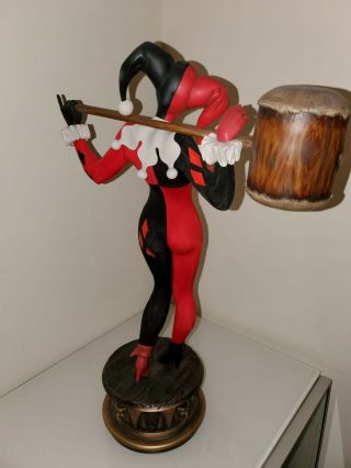 Harley Quinn Premium Format™ Figure By Sideshow Collectibles