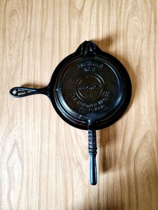 Griswold No.  8 Waffle Iron W/ Base & Handles