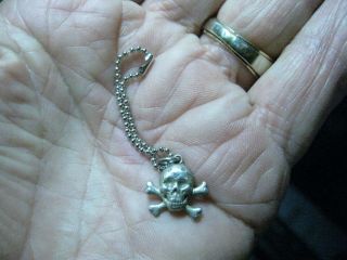 Vintage Small 5/8 " Silver Pirate " Skull & Crossbones " Figure On Ball Keychain