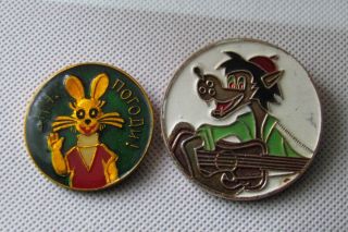Vintage Soviet Ussr Pin Badge Cartoon Nu Pogodi Wolf With The Guitar And Bunny