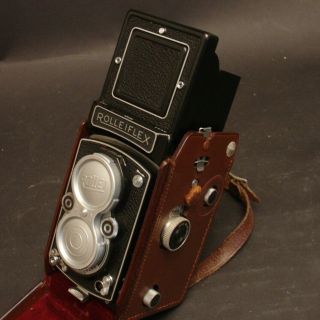 Vintage Rolleiflex Camera & Guide,  Franke & Heidecke,  Made In Germany,  Leather Case