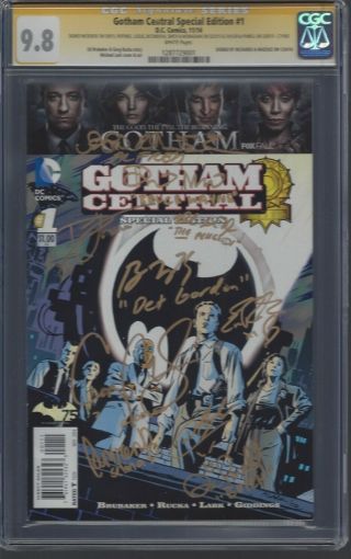 Gotham Central Special Edition 1_cgc 9.  8 Ss_signed By The Cast Of Gotham