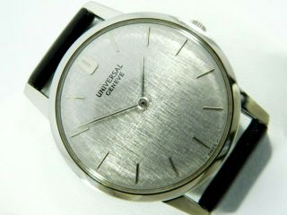Universal Geneve Silver Flake Dial Ref.  842101 Cal.  1 - 42 Swiss 31mm Vintage Watch