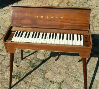 Hohner Organa 10 - Old Vintage Reed Organ