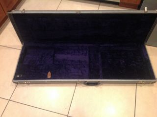 Rickenbacker Vintage bass case for 4000 4001 and 4003 3