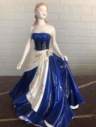 Royal Doulton Pretty Ladies Figurine Of The Year 2008 Olivia