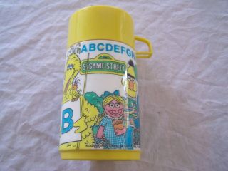 Sesame Street (yellow) Vintage 1979 Aladdin Thermos Bottle For Lunchbox Complete