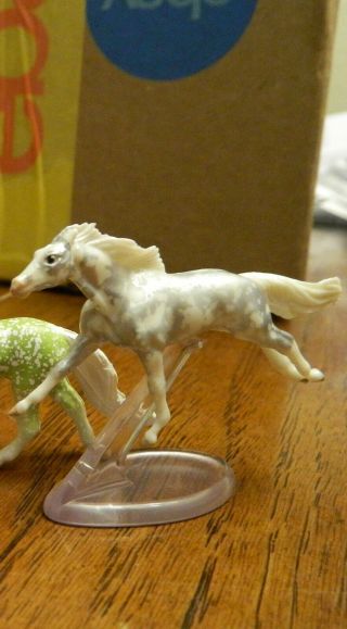 Breyer Mini Whinnie Surprise Bag Sterling Decorator Chase Horse